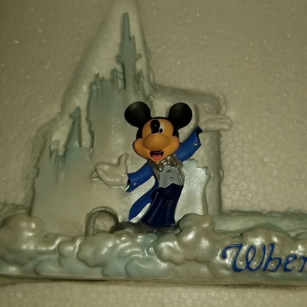 Disney Theme Park Mickey Mouse Picture Frame Base Where Dreams Come True